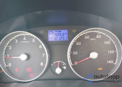 2011 Hyundai Accent Gls z USA, uszkodzony, nr VIN KMHCN4AC9BU617273